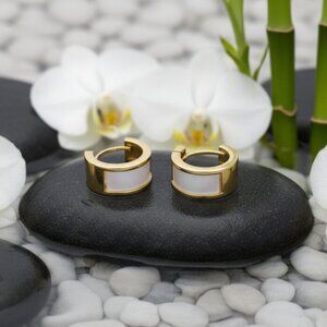 Elegant 18K Gold Plated Huggies Minimalist Earrings Mother of Pearl Inlay